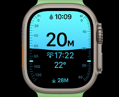 Apple Watch Ultra 3 affichant la profondeur et la température de plongée sur son écran bleu