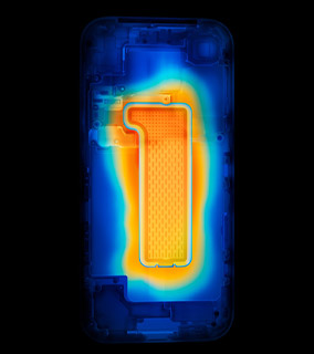 Image thermique de l'iPhone 17 Pro illustrant le système de refroidissement et la répartition de la chaleur