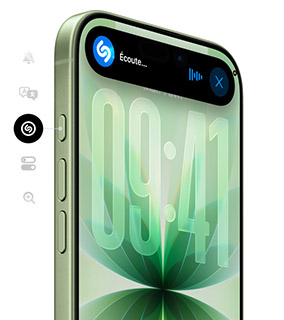 Écran de l'iPhone 17 en vert avec Dynamic Island affichant l'application Shazam en cours d'écoute