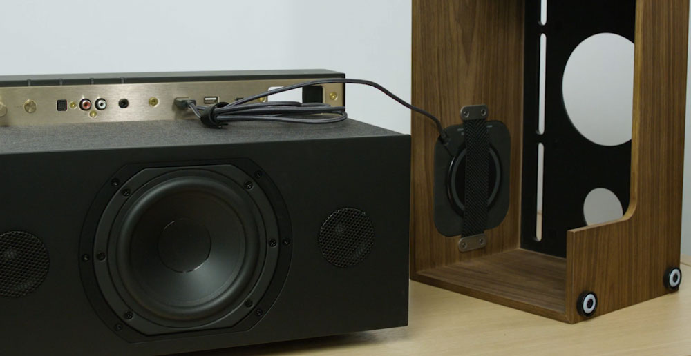 Enceinte La Boite concept PR / 01 et chargeur Qi Native Union Drop