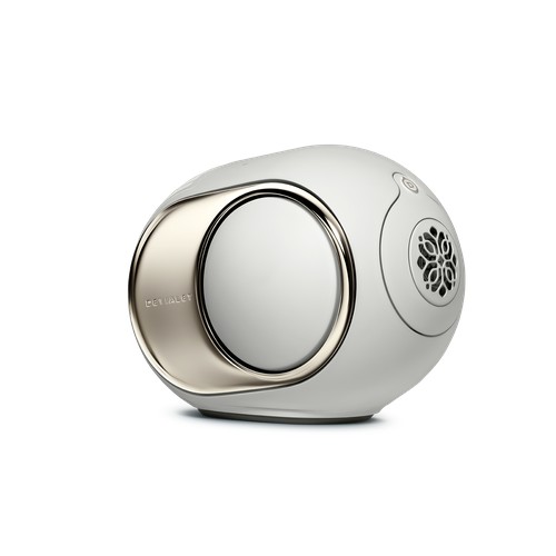 Devialet Phantom Ultimate 98 dB, vue de trois-quarts, design sphérique compact