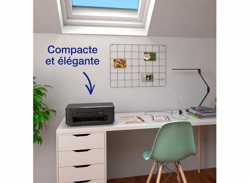 Imprimante Epson Expression Home XP-2200 installée sur un bureau à domicile