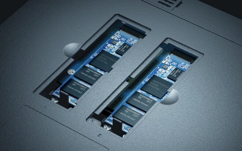 Emplacements SSD NVMe M.2 du Synology DS925+
