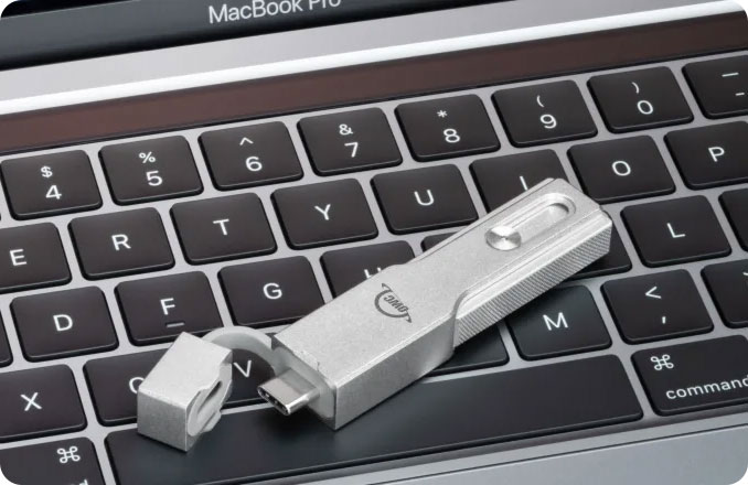 Disque dur ssd externe clé USB. pour iphone, android, ordinateur