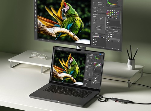 Satechi 6-en-1 connecté à un MacBook Pro avec écran externe HDMI 4K