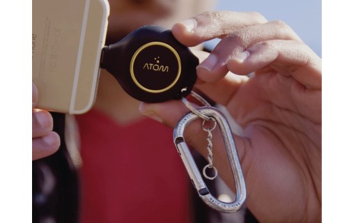 AtomXS E-Charger KL1300 - Batterie externe de poche Lightning 1300 mAh