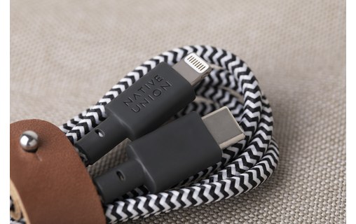 Native Union Belt Cable Zebra - Câble USB-C vers Lightning 3 m