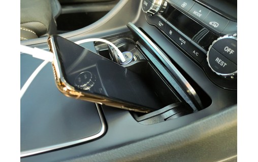 Novodio Mini Car Charger - Chargeur voiture 60 W USB-C PD 3.0 / USB-A QC 3.0