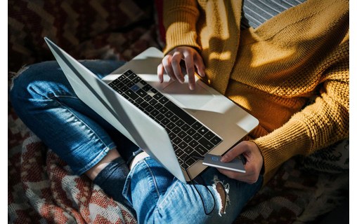 Samsung T7 Touch 2 To Noir - SSD externe portable USB-C & USB-A