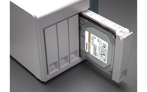 Toshiba N300 16 To - Disque dur 7200 tr/min pour NAS - HDWG51GUZSVA
