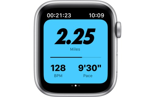Apple Watch Nike SE (GPS), 44 mm, aluminium argenté, platine pure/noir