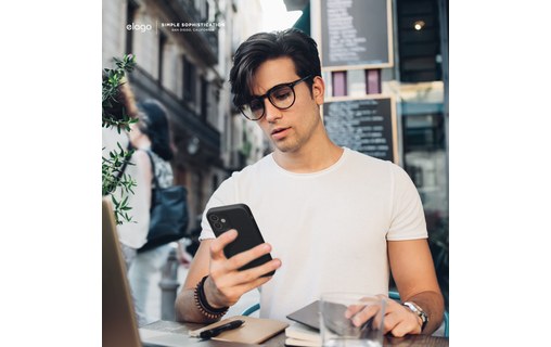 Elago Silicon Case Noir - Coque pour iPhone 12 mini