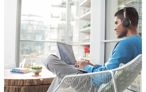 Micro-casque sans fil Logitech Zone, Graphite - Bluetooth