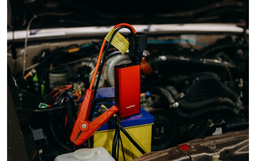 JumpsPower AMG6S - Booster pour voiture 12V/300A + batterie externe