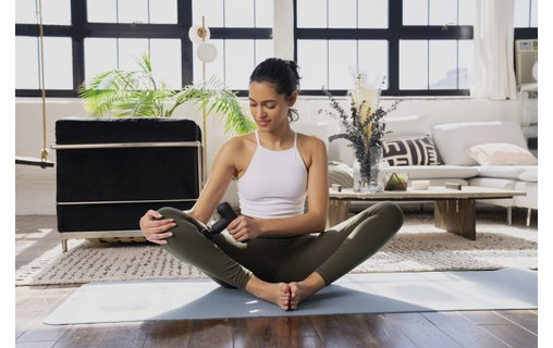 Lola Pistolet de massage sans fil avec 4 têtes amovibles - Noir