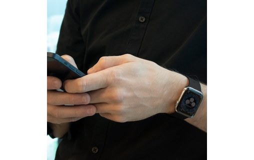 Bracelet Silicone pour Apple Watch 42/44/45 mm - Native Union Curve Strap - Noir