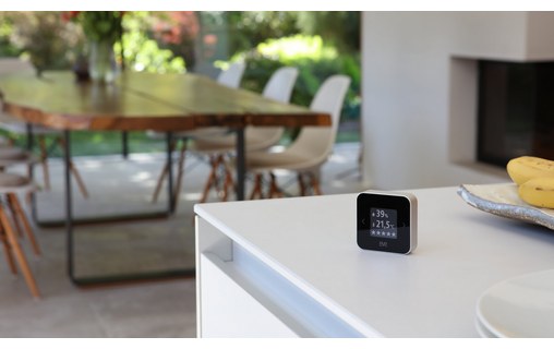 Eve Room - Capteur de qualité de l'air intérieur (Apple HomeKit)