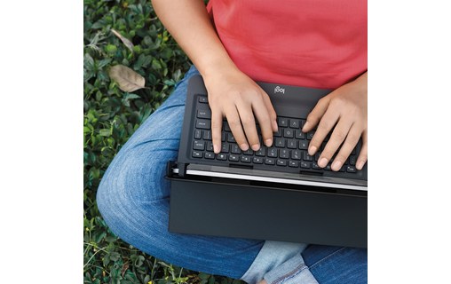 Logitech Universal Folio avec clavier intégré pour les tablettes Apple, Android