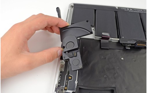 Haut-parleur gauche pour MacBook Pro 15" Retina 2012 à 2015 (A1398)