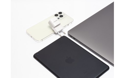 Chargeur USB-C 30 W GaN pour MacBook Air/iPhone/iPad + câble USB-C & Lightning