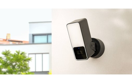 Eve Outdoor Cam - Caméra sécurisée avec projecteur (Apple HomeKit)