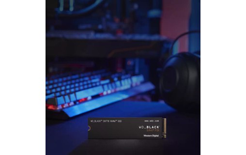 Western Digital Black WDS200T3X0E 2 To - SSD M.2 2280 NVMe PCIe 4.0