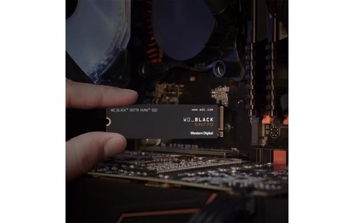 Western Digital Black WDS200T3X0E 2 To - SSD M.2 2280 NVMe PCIe 4.0