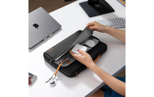 Sacoche pour MacBook Pro 16" - tomtoc A14 - Noir