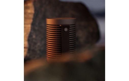 Enceinte Bluetooth Bang & Olufsen BeoSound Explore Brune