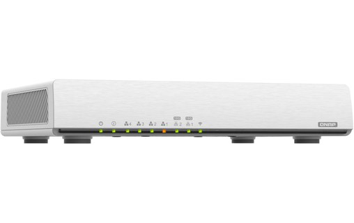 Routeur WiFi 6 Qnap QHORA-301W - Bi-bande 2475 Mbit/s LAN 10 Gbit/s