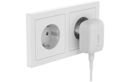 Belkin BoostCharge Blanc Intérieure
