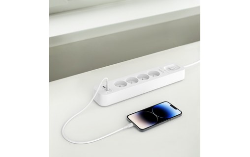 Belkin multiprise parafoudre 4 prises avec 1 port USB-C et 1 port USB-A (18 W)