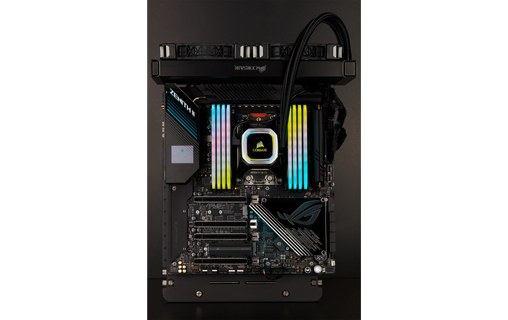 Corsair MP600 PRO 1 To - SSD M.2 NVMe PCIe 4.0 TLC