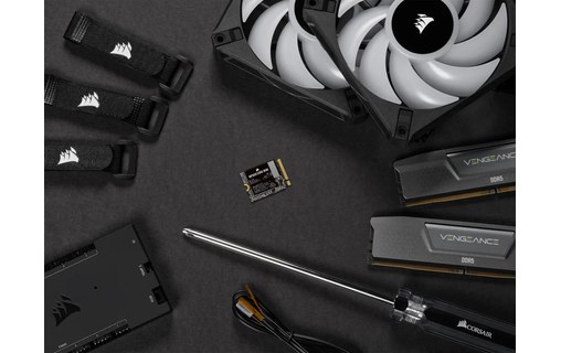 Corsair MP600 Mini 2 To - SSD M.2 2230 NVMe PCIe 4.0 QLC