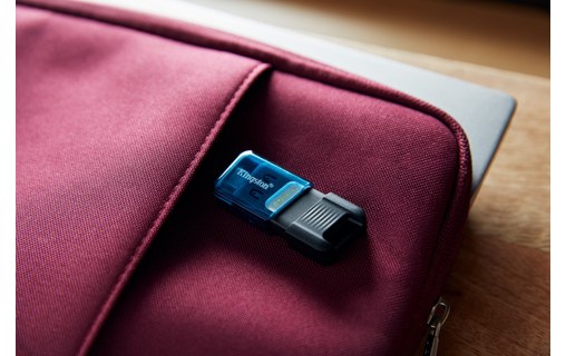 Clé USB-C Kingston DataTraveler 80 M 256 Go - Bleu, Noir - USB 3.2