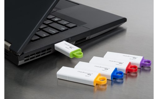 Clé USB Kingston DataTraveler G4 16 Go - Blanc, Bleu - USB 3.2