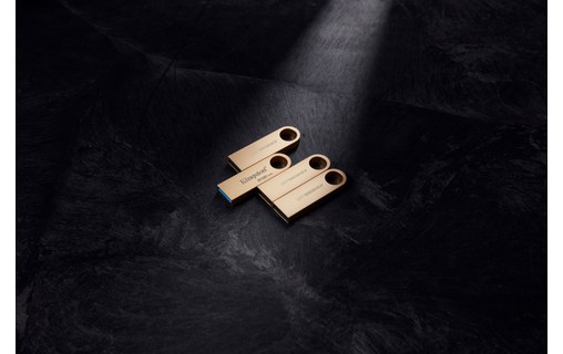 Clé USB Kingston DataTraveler SE9 G3 64 Go - Or - USB 3.2