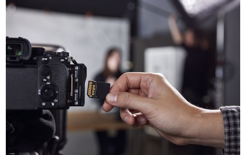 Carte SDXC Kingston Canvas React Plus 512 Go, UHS-II, V60