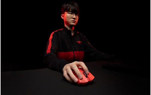 Souris Gaming sans fil Razer DeathAdder V3 Pro - Faker Edition - Rouge