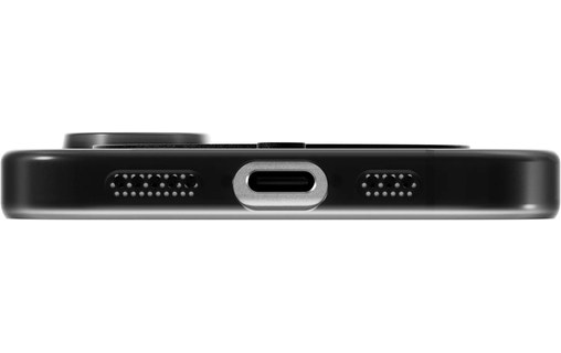 Coque MagSafe pour iPhone 16 - SwitchEasy 0.35 M ultra-fine - Noire