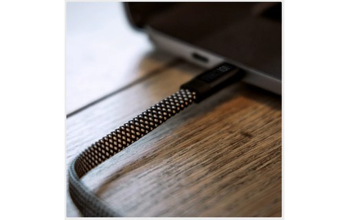 Câble de charge USB-C vers USB-C 60 W - Function101 Neat Cable 1,5 m - Noir