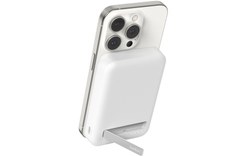 Batterie externe magnétique 8K avec Qi2 15 W - Belkin BoostCharge Pro blanche