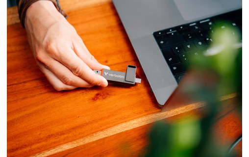 Clé USB-C et USB-A Verbatim Dual QuickStick 256 Go - Gris - USB 3.2