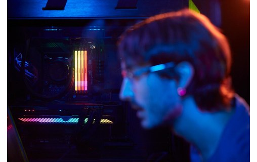 Kingston Technology FURY Renegade RGB module de mémoire 32 Go 2 x 16 Go DDR5 640