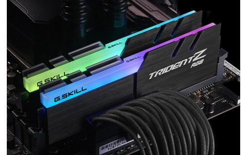 G.Skill Trident Z RGB Series für AMD Ryzen, DDR4-3600, CL 18 - 1