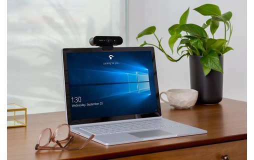 Webcam Logitech Brio Ultra HD Pro 4K UHD - Noire