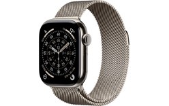 Apple Watch 11 - Titane naturel 42 mm - Bracelet Milanais - Taille unique