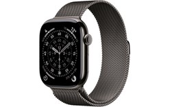 Apple Watch 11 - Titane Ardoise 46 mm - Bracelet Milanais Ardoise - M/L