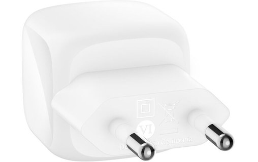 Chargeur USB-C 30 W - Belkin BoostCharge Compact + câble USB-C - Blanc