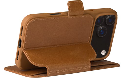 Étui à clapet pour iPhone 17 Pro Max - dbramante1928 Copenhagen - Tan